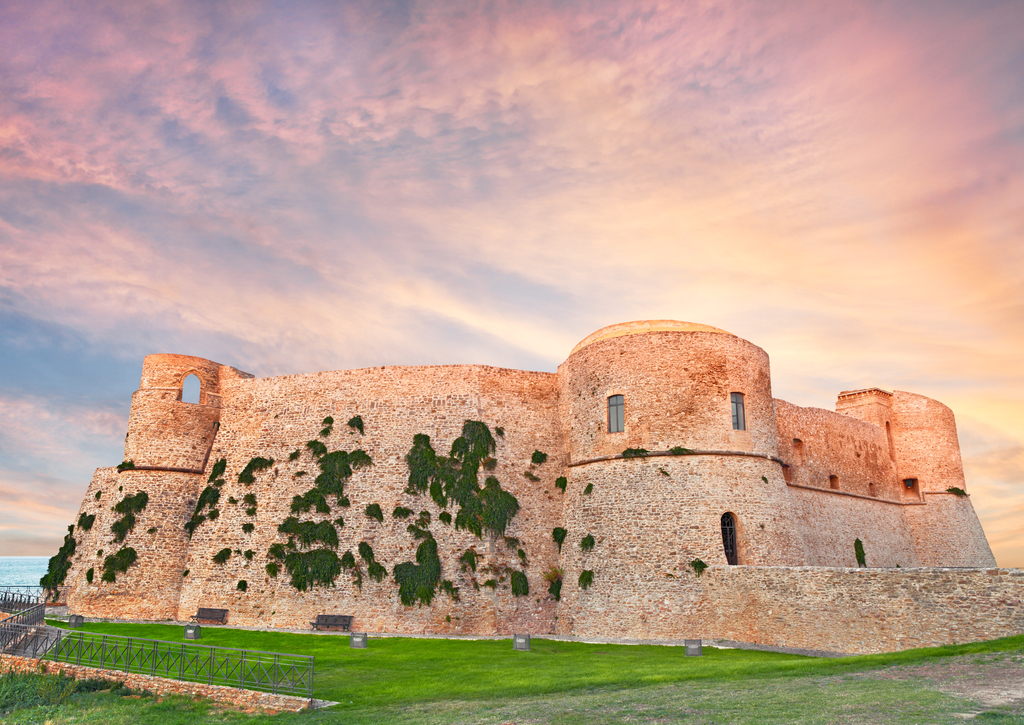 Lais Puzzle - Aragonesische Burg in Ortona, Abruzzen - 100, 200, 500 & 1.000 Teile p-223465