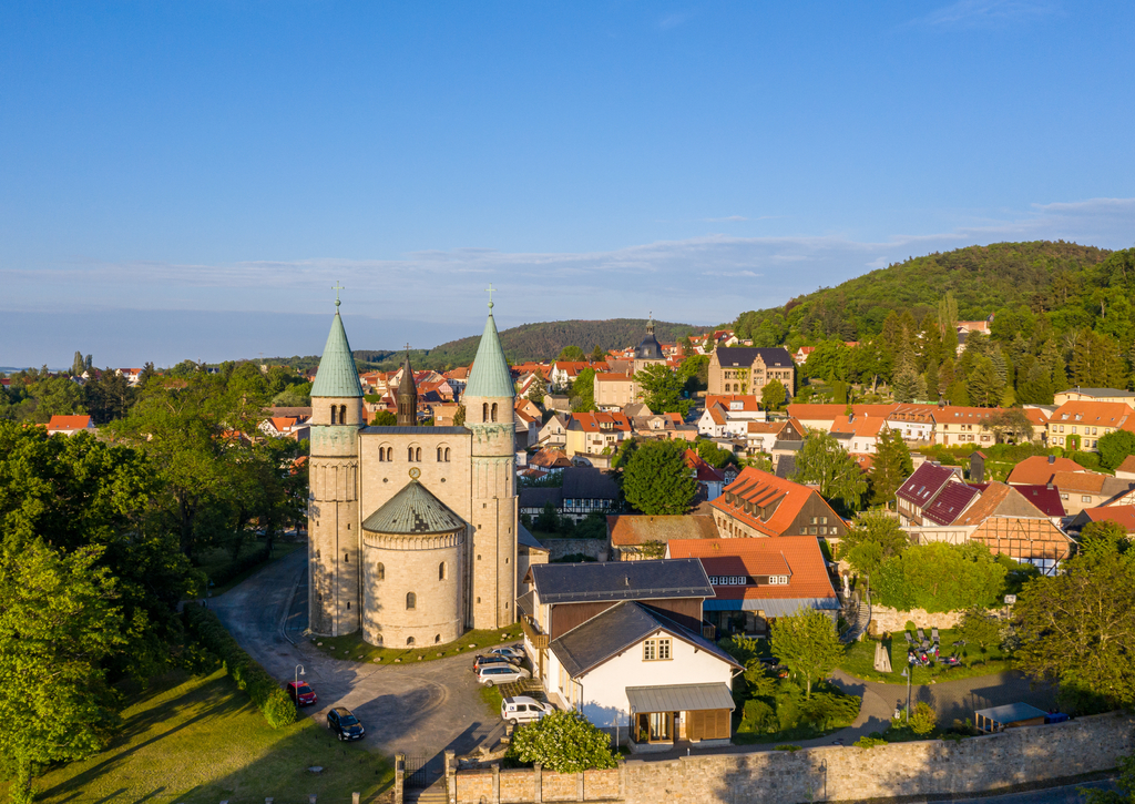 Lais Puzzle - Welterbestadt Quedlinburg Harz Luftbilder Gernrode Harz - 40, 100, 200, 500, 1.000 & 2.000 Teile p-227562