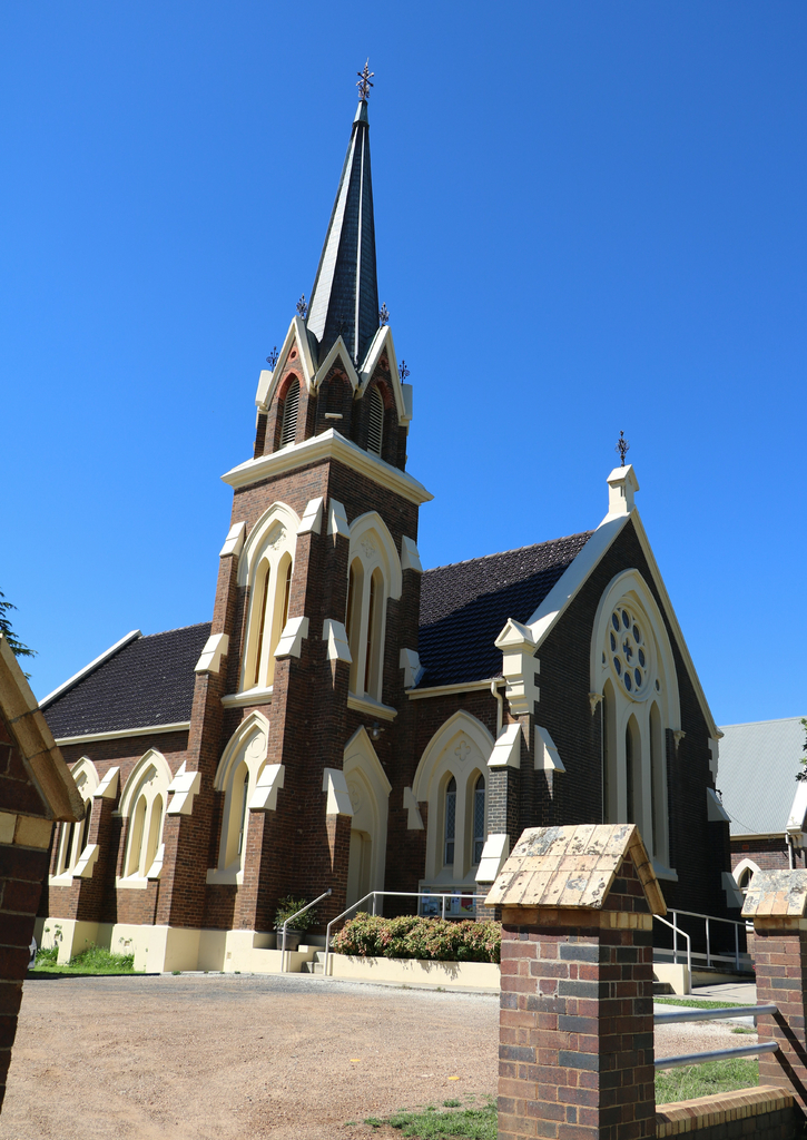 Lais Puzzle - St. Pauls Presbyterianische Kirche in Armidale, Australien - 100, 200, 500 & 1.000 Teile p-229812