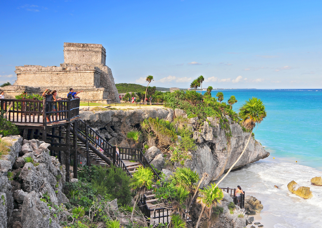 Lais Puzzle - Tulum, die Stätte einer von Mauern umgebenen präkolumbianischen Maya-Stadt, die als wichtiger Hafen für Coba diente, im mexikanischen Bundesstaat Quintana Roo - 100, 200, 500 & 1.000 Teile p-231376