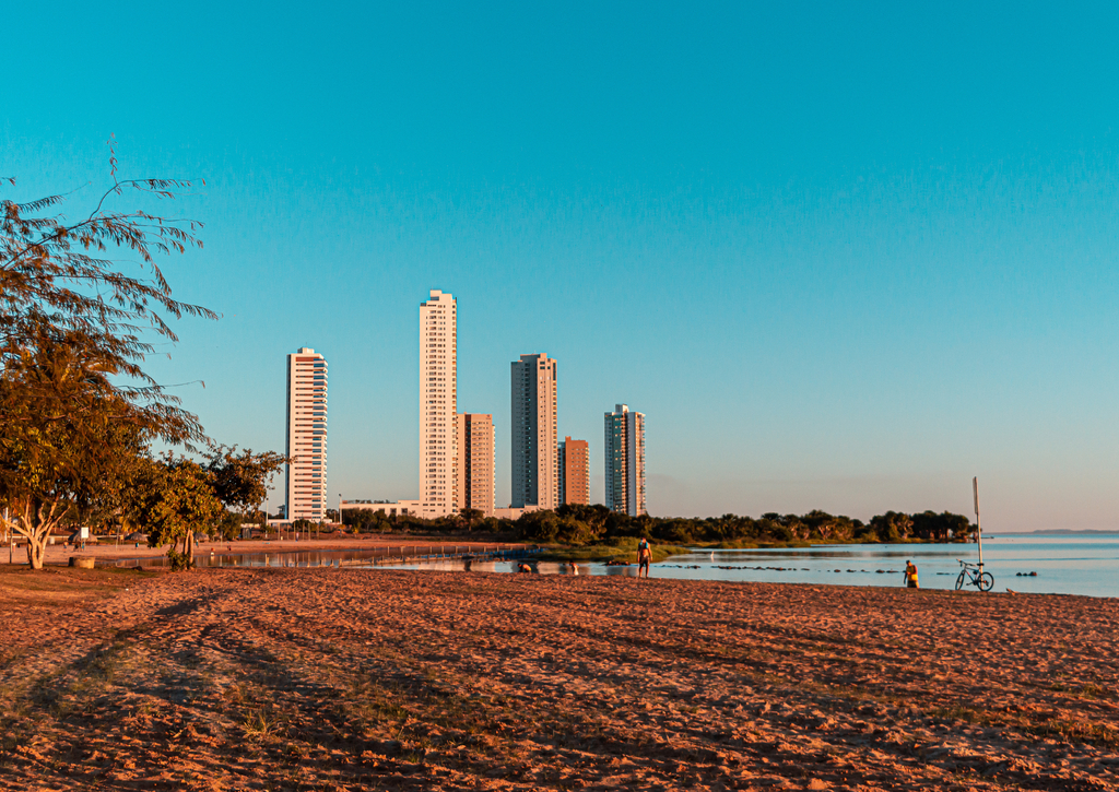 Lais Puzzle - Strandgebäude, Graciosa Strand, Brasilien - 100, 200, 500 & 1.000 Teile p-232116