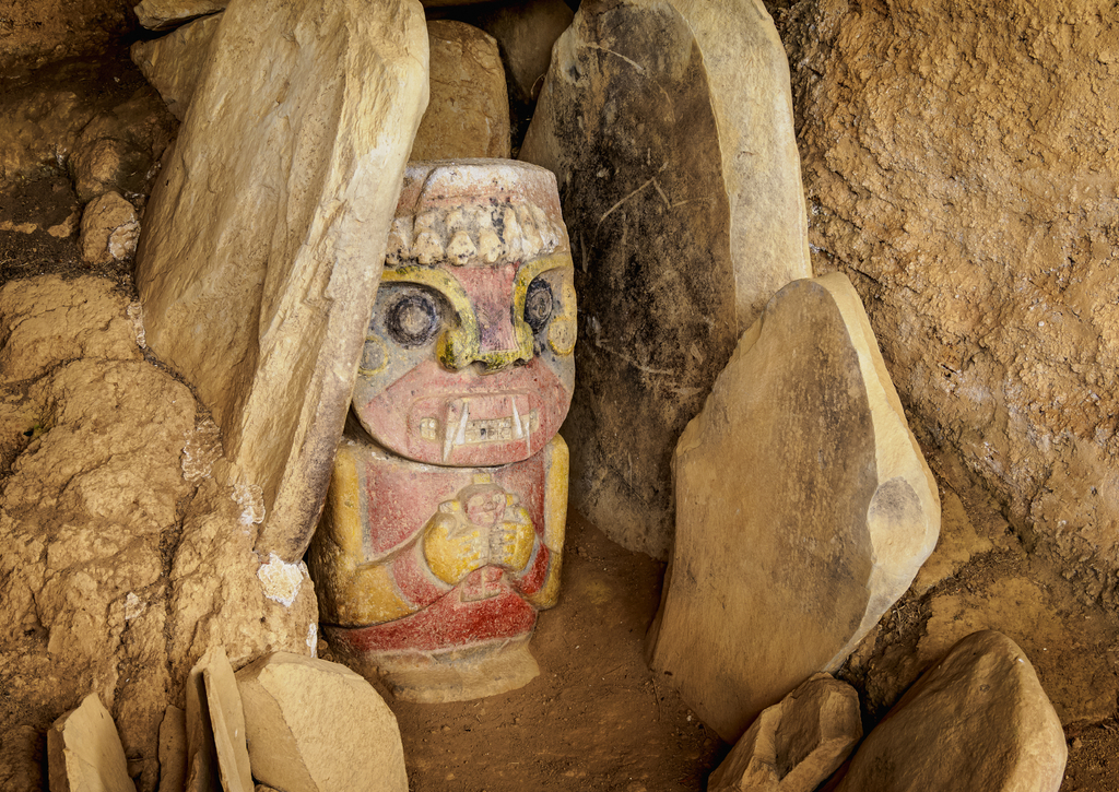 Lais Puzzle - Präkolumbianische Skulptur, Alto el Purutal, Archäologischer Park San Agustin, Departamento Huila, Kolumbien - 100, 200, 500 & 1.000 Teile p-234163