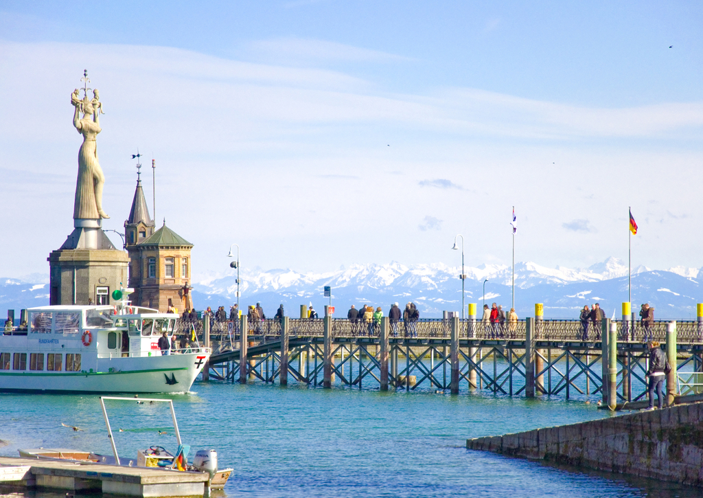 Lais Puzzle - Blick auf den Hafen in Konstanz, Bodensee, Deutschland - 100, 200, 500 & 1.000 Teile p-237228