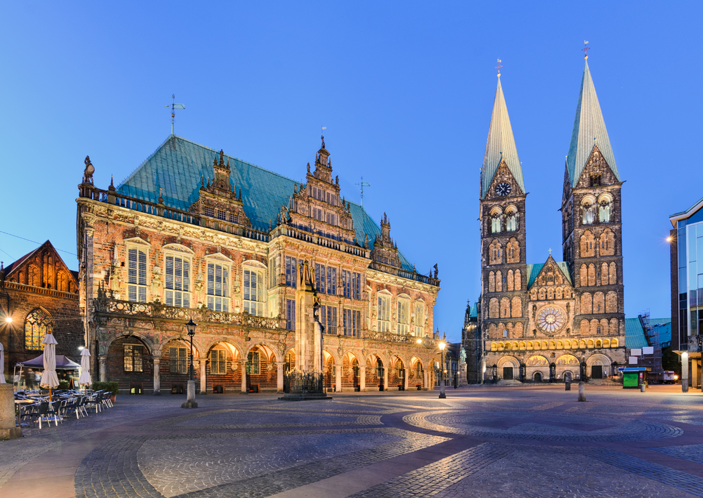 Lais Puzzle - Ansicht von Rathaus und Dom zu Bremen, Bremen, Deutschland - 100, 200, 500 & 1.000 Teile p-237288