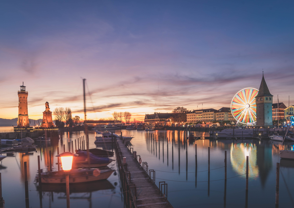 Lais Puzzle - Ansicht der Messe Lindau am Bodensee, Deutschland - 100, 200, 500 & 1.000 Teile p-237558