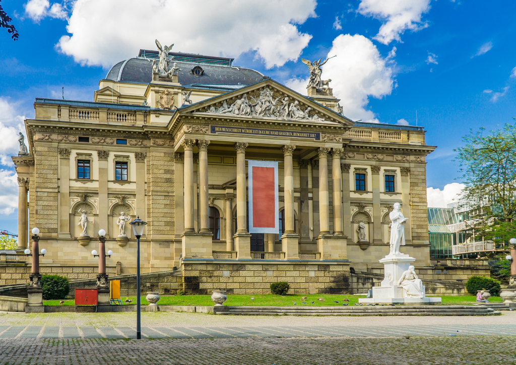 Lais Puzzle - Blick auf das Hessische Staatstheater, Hessen, Deutschland. - 100, 200, 500 & 1.000 Teile p-237693