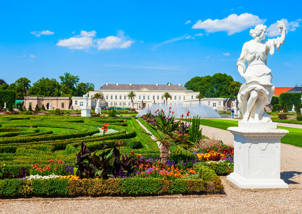Lais Puzzle - Ansicht des Schlosses Herrenhausen in Hannover, Deutschland. - 100, 200, 500 & 1.000 Teile p-237933