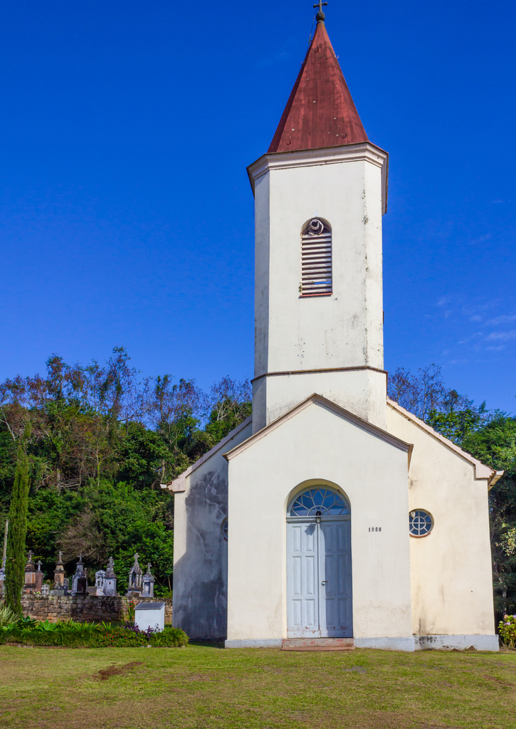 Lais Puzzle - Kleine lutherische Kirche in Rio Pardinho, Brasilien - 100, 200, 500 & 1.000 Teile p-238563