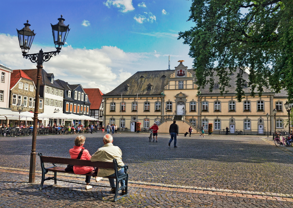 Lais Puzzle - Lippstadt Rathausplatz - 100, 200, 500 & 1.000 Teile p-245988