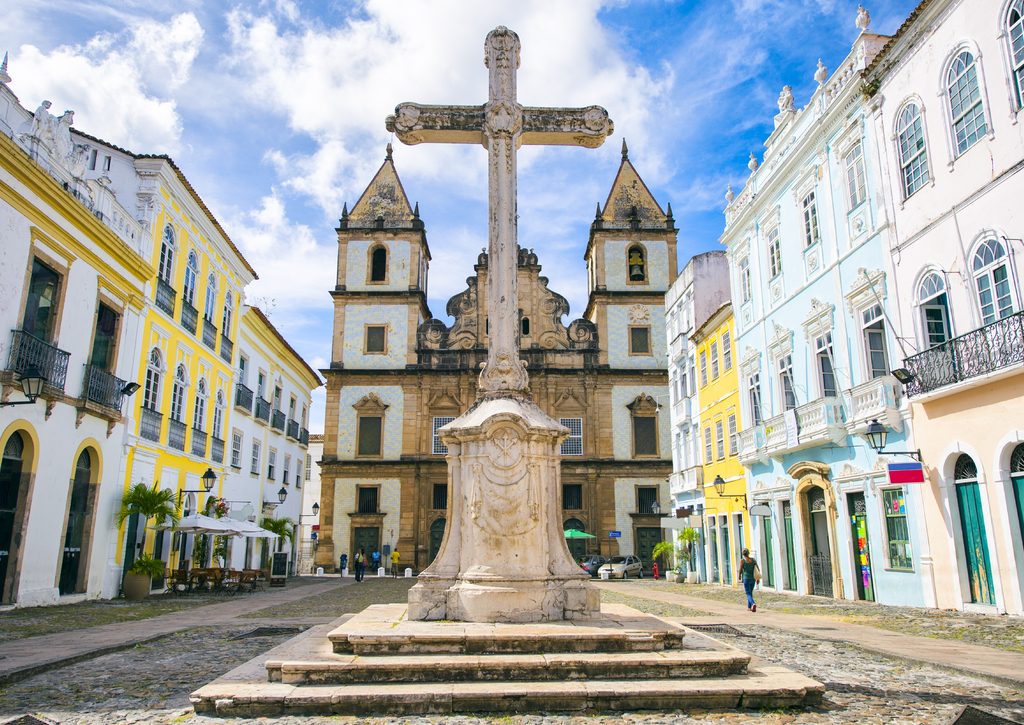 Lais Puzzle - Heller Blick auf den Pelourinho in Salvador, Brasilien - 100, 200, 500 & 1.000 Teile p-247303