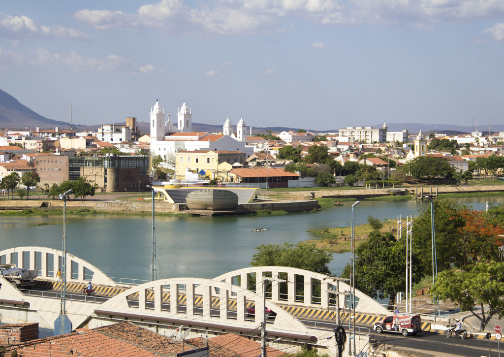 Lais Puzzle - Blick auf die Stadt Sobral im Landesinneren von Ceará, Brasilien - 100, 200, 500 & 1.000 Teile p-247838