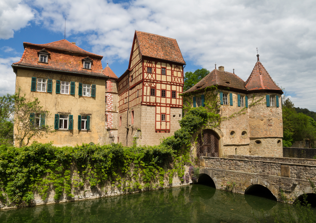 Lais Puzzle - Mittelalterliche Wasserburg von Unsleben - 100, 200, 500 & 1.000 Teile p-256327