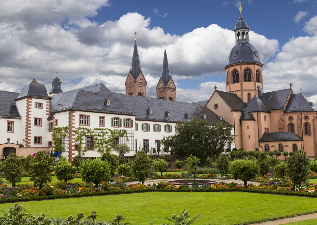 Lais Puzzle - Kloster Seligenstadt : Benediktinerabtei und Garten. - 100, 200, 500 & 1.000 Teile p-256427