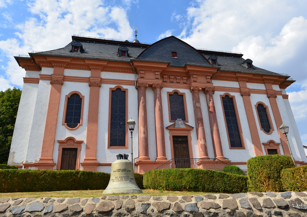 Lais Puzzle - Evangelisch-reformierte Kirche Wölfersheim - 100, 200, 500 & 1.000 Teile p-256682