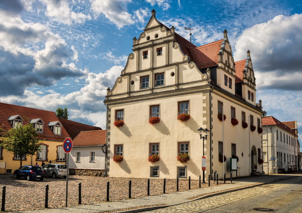 Lais Puzzle - niemegk, deutschland - altstadt mit altem rathaus - 100, 200, 500 & 1.000 Teile p-257712