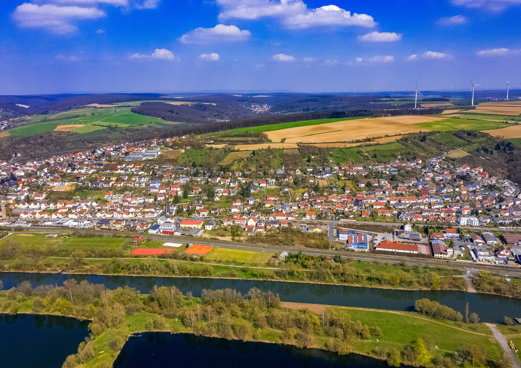 Lais Puzzle - Stadt Schonungen in Bayern aus der Luft - 500 & 1.000 Teile p-258049