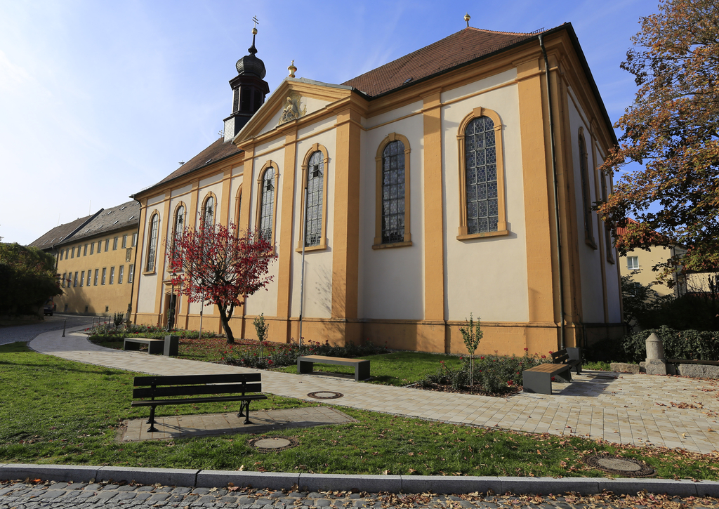 Lais Puzzle - Das Augustinerkloster in Münnerstadt, Bayern, Deutschland, Europa The Augustinian Monastery in Muennerstadt, Bavaria, Germany, Europe - 100, 200, 500 & 1.000 Teile p-258327