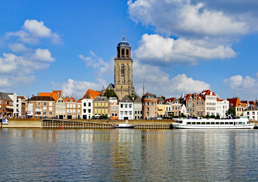 Lais Puzzle - Deventer ( Niederlande ) - Stadtpanorama - 100, 200, 500 & 1.000 Teile p-259817