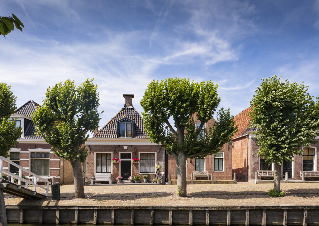 Lais Puzzle - Sloten, eine historische Festungsstadt in der Gemeinde De Fryske Marren, in der niederländischen Provinz Friesland - 100, 200, 500 & 1.000 Teile p-260357