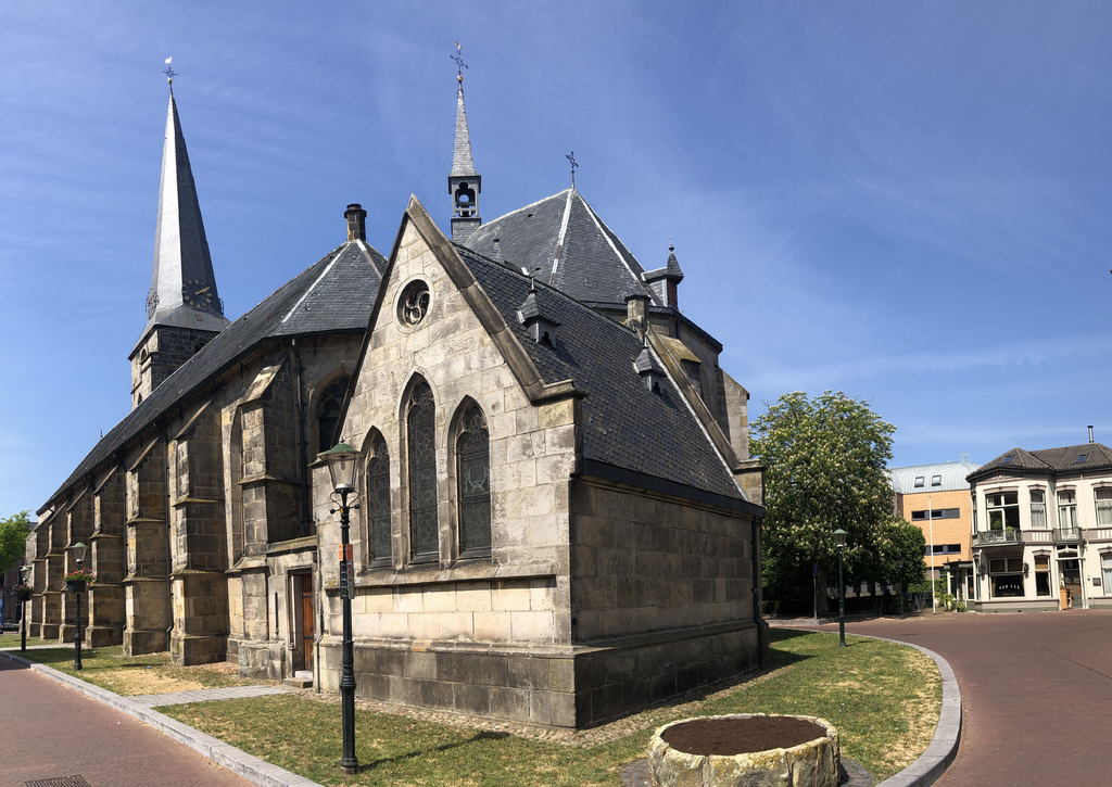 Lais Puzzle - St. Pancratius Kirche in Haaksbergen - 100, 200, 500 & 1.000 Teile p-260417