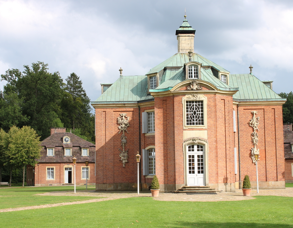 Lais Puzzle - Schloss Clementswerth - 40, 100, 200, 500 & 1.000 Teile p-263416