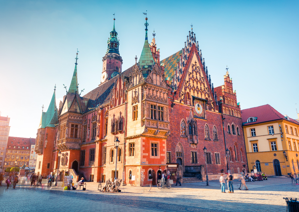 Lais Puzzle - Bunte Morgenszene auf dem Breslauer Marktplatz mit Rathaus - 100, 200, 500 & 1.000 Teile p-263876