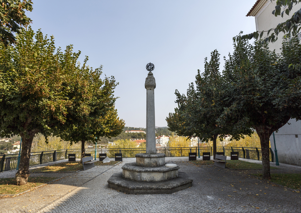 Lais Puzzle - Sertã Belvedere und Pranger, Portugal - 100, 200, 500 & 1.000 Teile p-265901