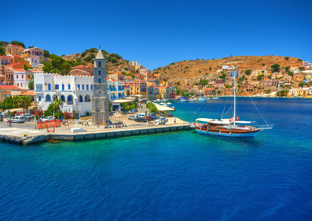Lais Puzzle - Blick auf das griechische Meer Simy Insel Hafen Hafen, klassische Schiff Yachten, Häuser auf der Insel Hügel, Touristen Ägäis Bucht. Griechenland Inseln Urlaub Urlaub Reise Touren von Rhodos Insel. Griechenland Architektur - 100, 200, 500... p-266876