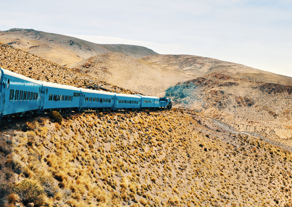 Lais Puzzle - Der Tren a las Nubes (Zug zu den Wolken) ist ein argentinischer Touristenzug, der die Anden in einer Höhe von über 4220 m über dem Meeresspiegel befährt. - 100, 200, 500, 1.000 & 2.000 Teile p-268681