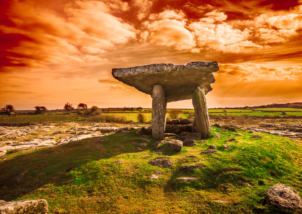 Lais Puzzle - Antiker Poulnabrone Dolmen, The Burren, Grafschaft Clare, Irland - 100, 200, 500 & 1.000 Teile p-272086