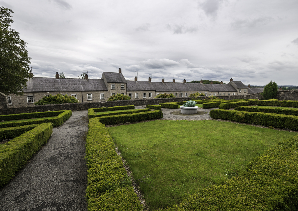 Lais Puzzle - Garten der St. Patrick's Church of Ireland Cathedral, Armagh, Nordirland - 100, 200, 500 & 1.000 Teile p-272291
