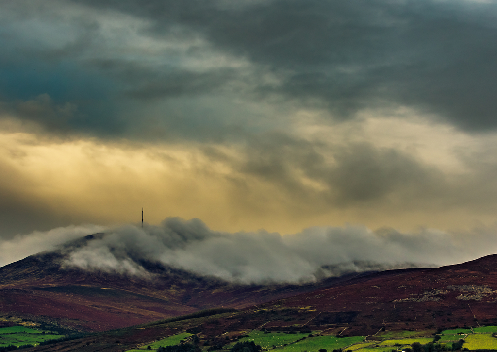 Lais Puzzle - Abklingender Sturm am Mount Leinster, Irland - 100, 200, 500 & 1.000 Teile p-272326