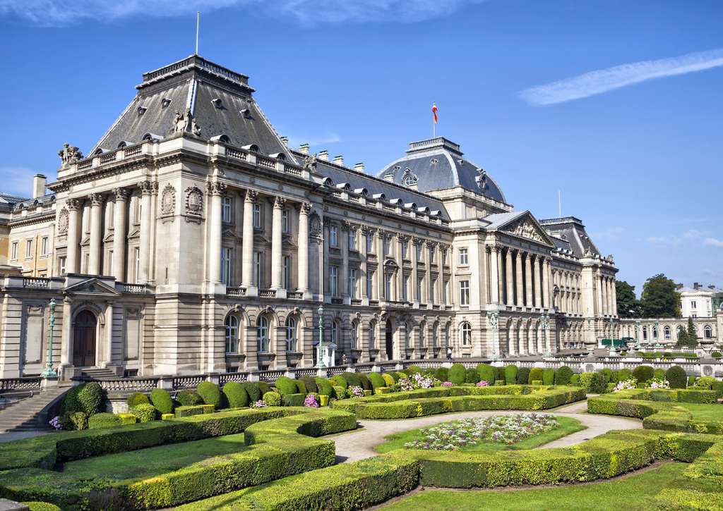 Lais Puzzle - Der Königliche Palast im Zentrum von Brüssel, Belgien - 100, 200, 500 & 1.000 Teile p-273121