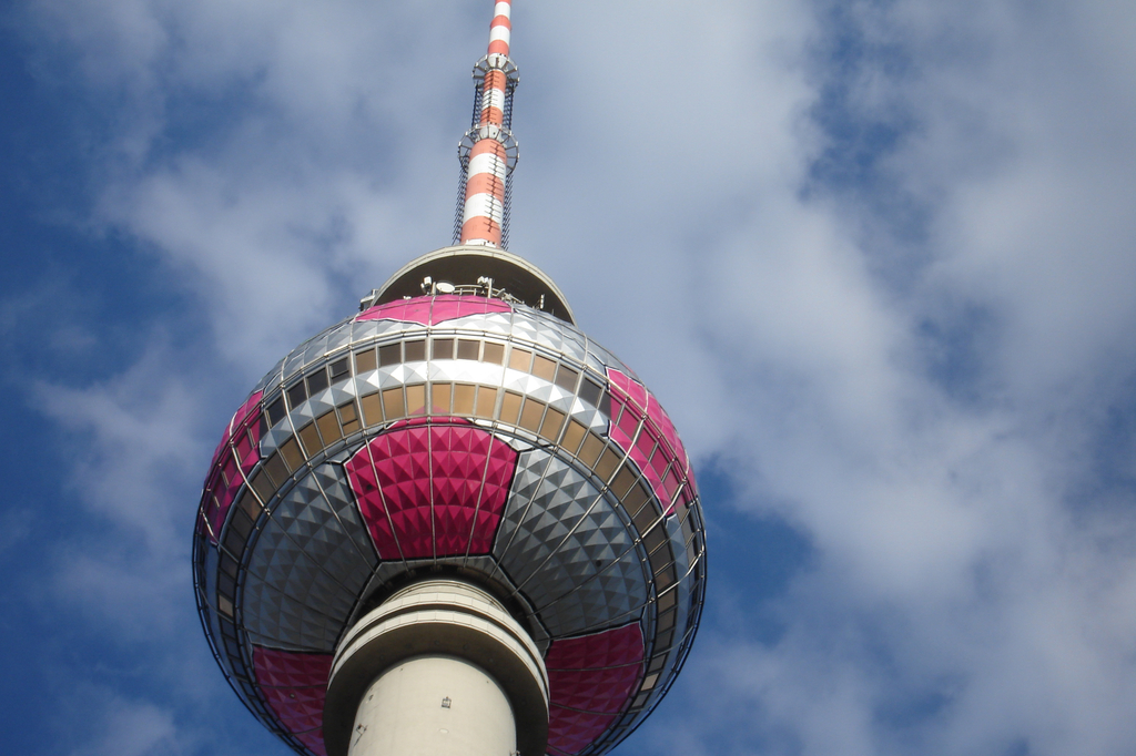 Lais Puzzle - Fernsehturm Berlin - 2.000 Teile p-273963