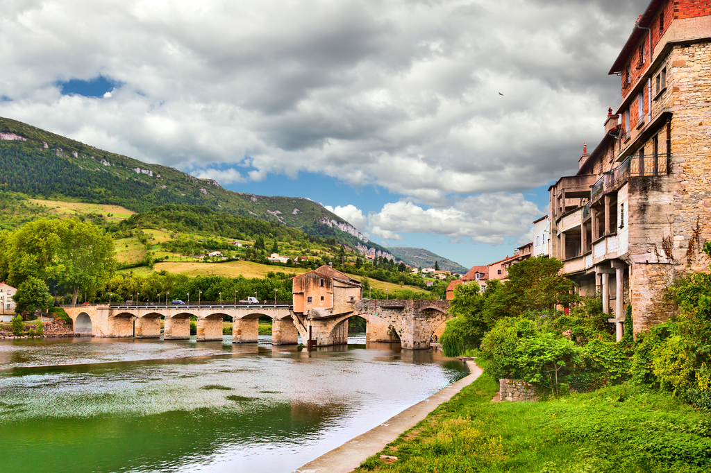 Lais Puzzle - Millau, Frankreich - 2.000 Teile p-273968