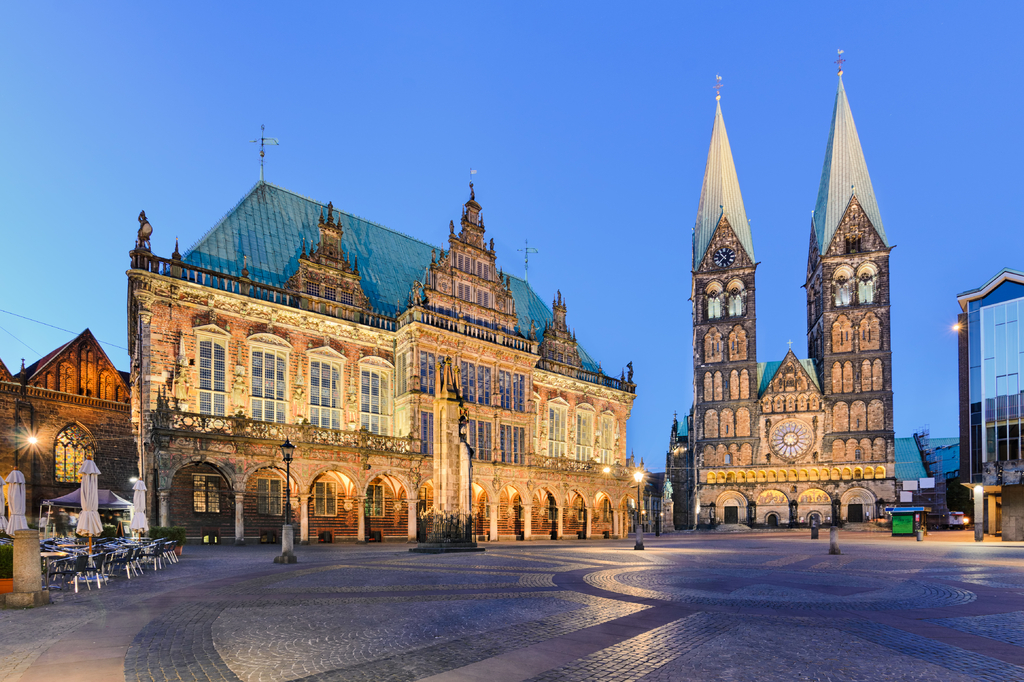 Lais Puzzle - Ansicht von Rathaus und Dom zu Bremen, Bremen, Deutschland - 2.000 Teile p-274526