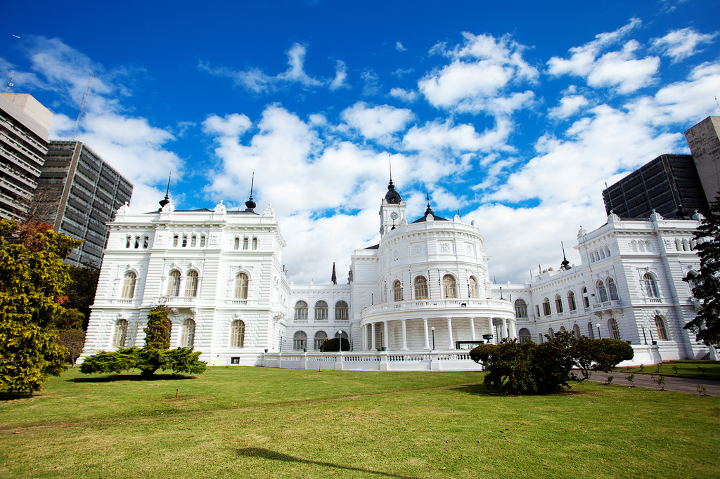 Lais Puzzle - Stadtbezirk La Plata in der Provinz Buenos Aires, Argentinien - 2.000 Teile p-275242