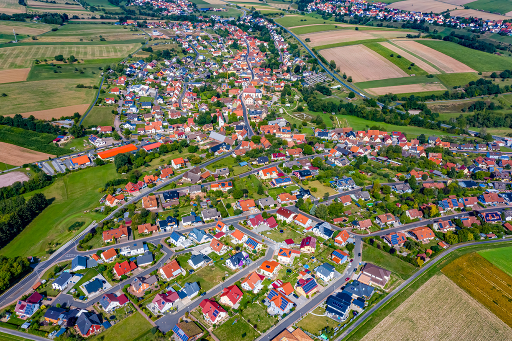 Lais Puzzle - Esselbach in Bayern aus der Luft | Luftbilder von Esselbach - 2.000 Teile p-275851