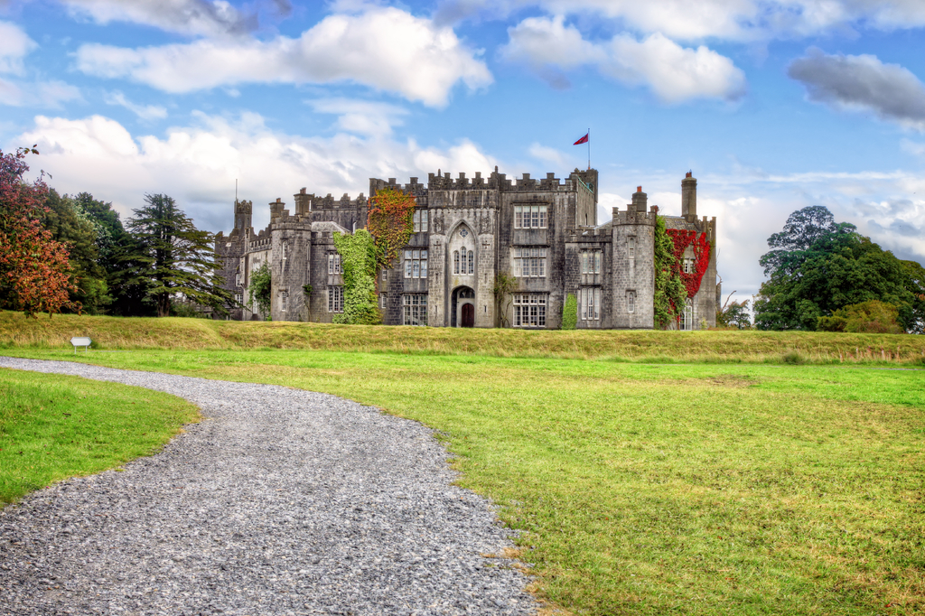 Lais Puzzle - Birr Castle in der Stadt Birr in der Grafschaft Offaly - Irland - 2.000 Teile p-275861