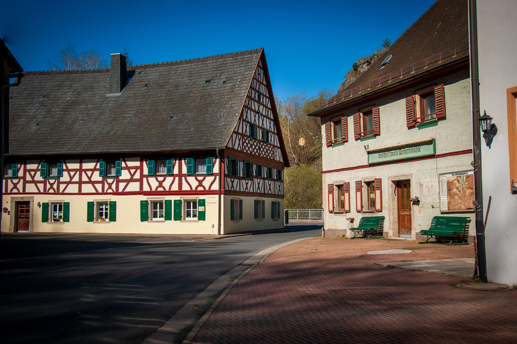 Lais Puzzle - Kleinziegenfelder Tal, Arnstein, Weihersmühle, Weismain - 2.000 Teile p-275985