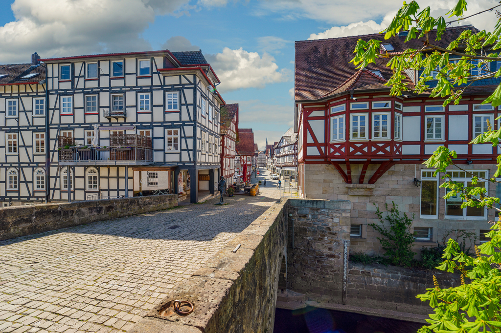 Lais Puzzle - Melsungen - 2.000 Teile p-276327