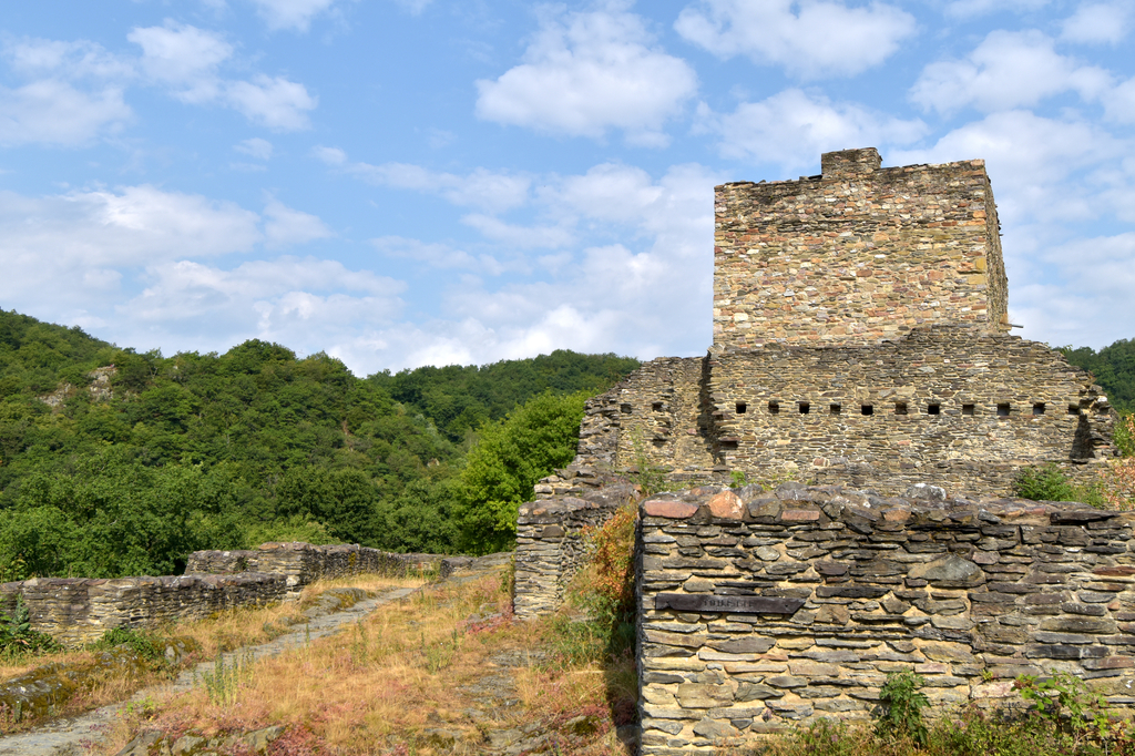 Lais Puzzle - Burgruine Schmidtburg - 2.000 Teile p-277267