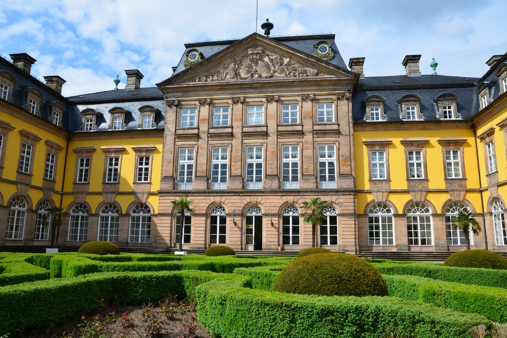 Lais Puzzle - Residenzschloss Bad Arolsen - 2.000 Teile p-277429