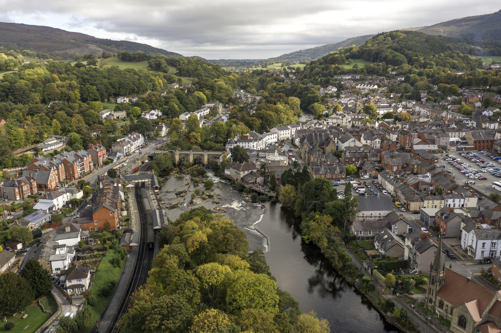Lais Puzzle - Llangollen in Wales - 2.000 Teile p-277837
