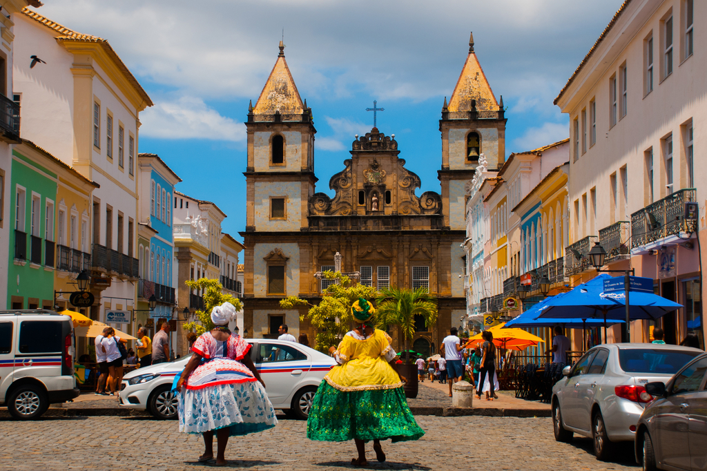 Lais Puzzle - Heller Blick auf den Pelourinho in Salvador, Brasilien - 2.000 Teile p-278021