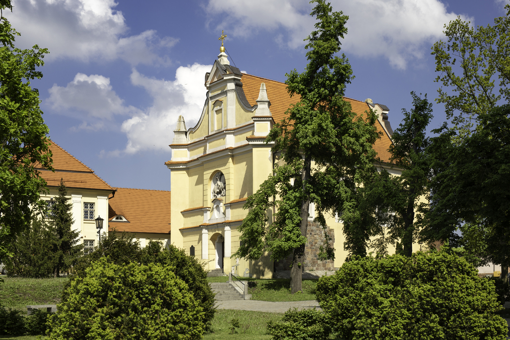 Lais Puzzle - St. Georgs-Kirche in Gniezno, Polen. Altstädtische Sakralbauten, Architektur der ersten polnischen Hauptstadt - 2.000 Teile p-278064