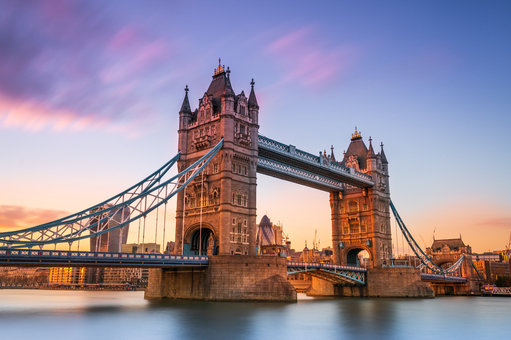 Lais Puzzle - Tower Bridge in London bei Sonnenuntergang London, England - 2.000 Teile p-278772