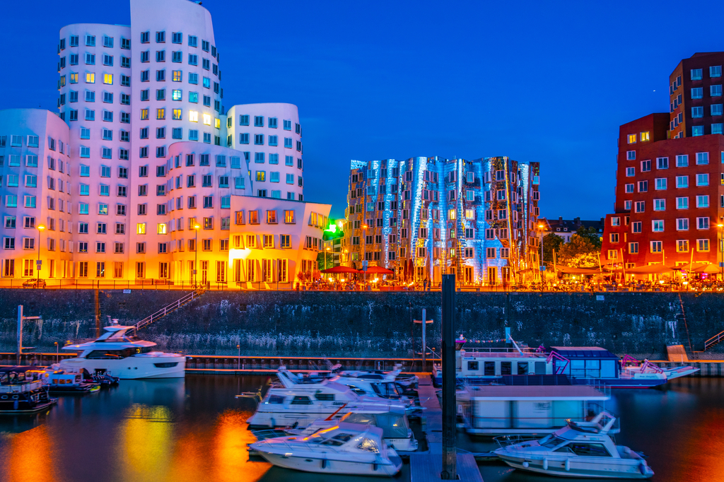 Lais Puzzle - Düsseldorf Hafenviertel - 2.000 Teile p-278808