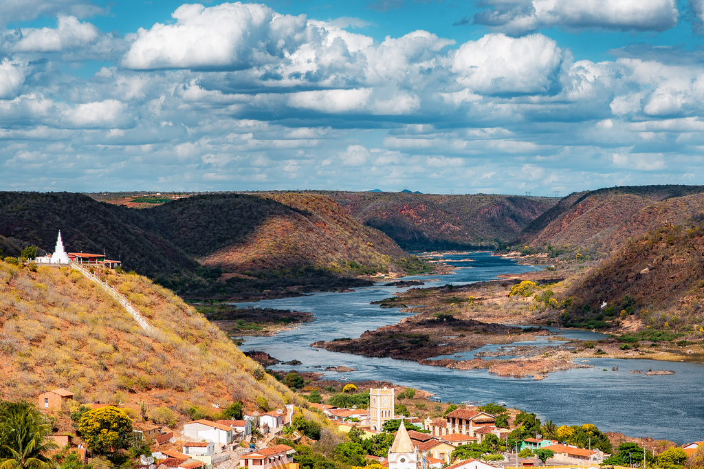 Lais Puzzle - Piranhas, Brasilien - 2.000 Teile p-279037