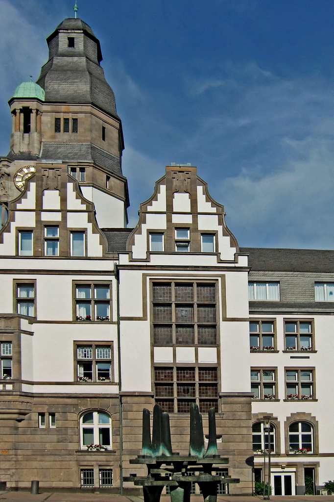 Lais Puzzle - Altes Rathaus Gladbeck - 2.000 Teile p-279431